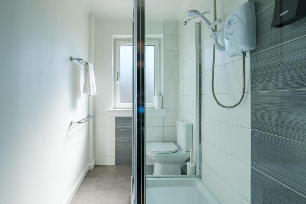 The Douglas - Spacious 2 Bed Apartment In อัดดิงสตัน ภายนอก รูปภาพ